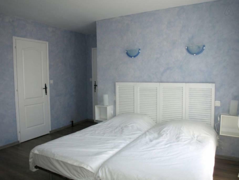 Chambres D'Hotes Dinan Trévron エクステリア 写真