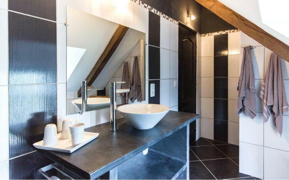 Chambres D'Hotes Dinan Trévron エクステリア 写真